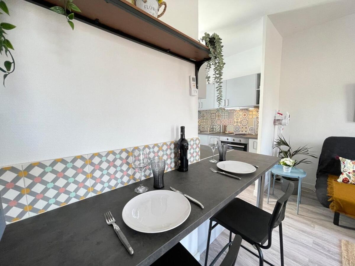 Little Good Time Apartment Marseille Bagian luar foto